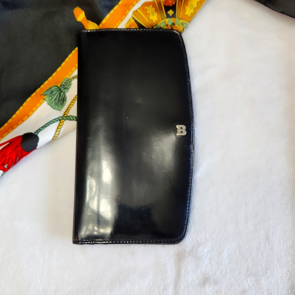 Bally Patent Leather Long Wallet with kiss lock pocket